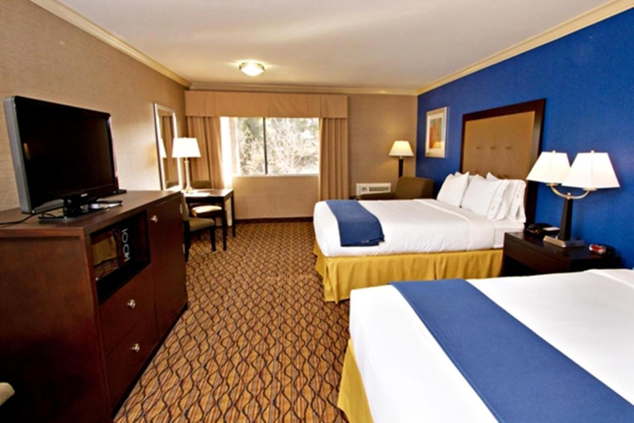 Holiday Inn Express Port Hueneme By Ihg Номер фото