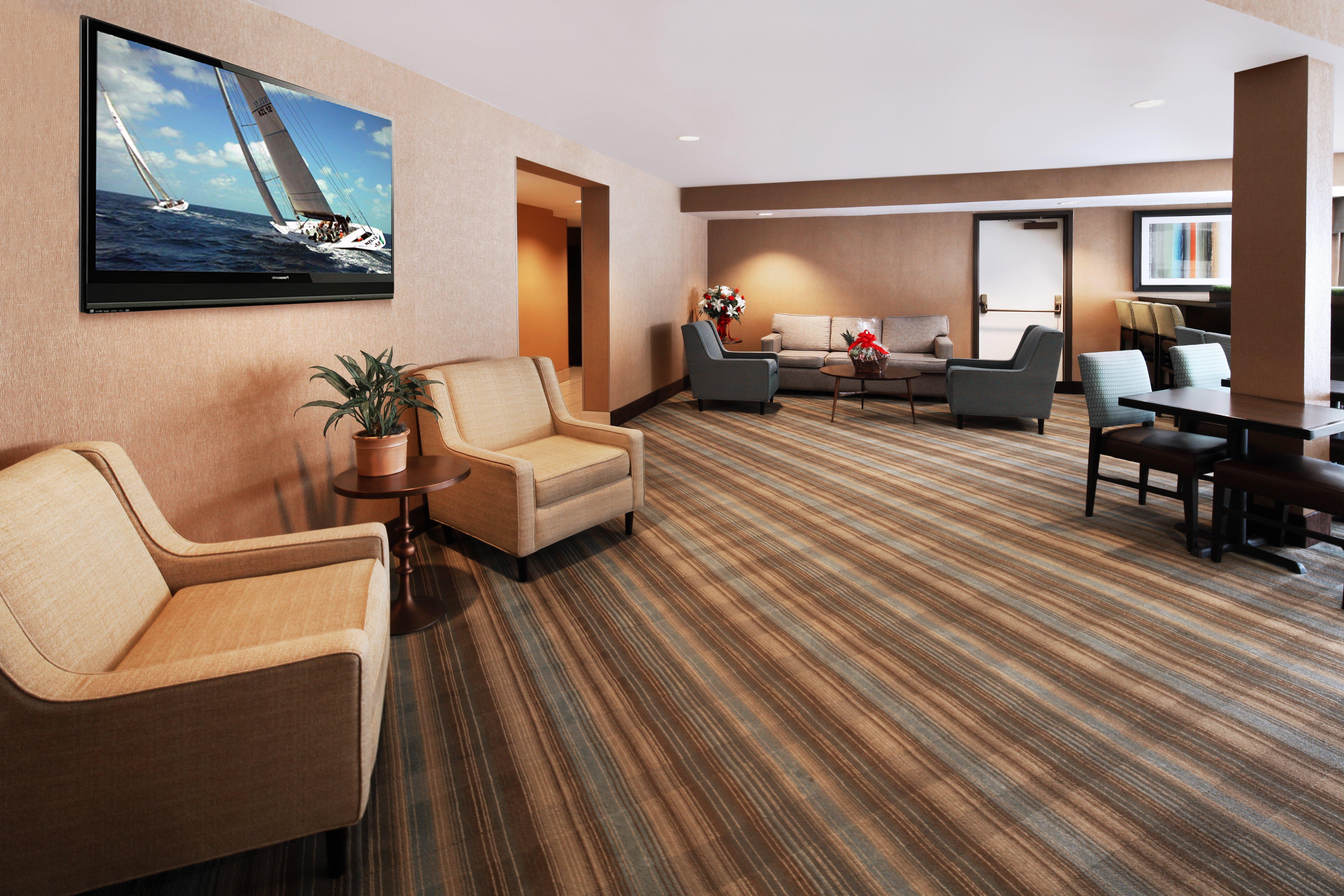 Holiday Inn Express Port Hueneme By Ihg Экстерьер фото