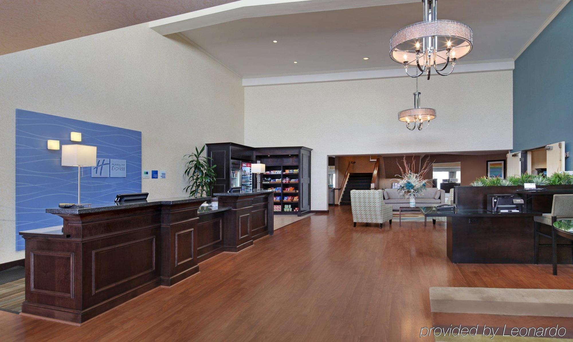 Holiday Inn Express Port Hueneme By Ihg Экстерьер фото